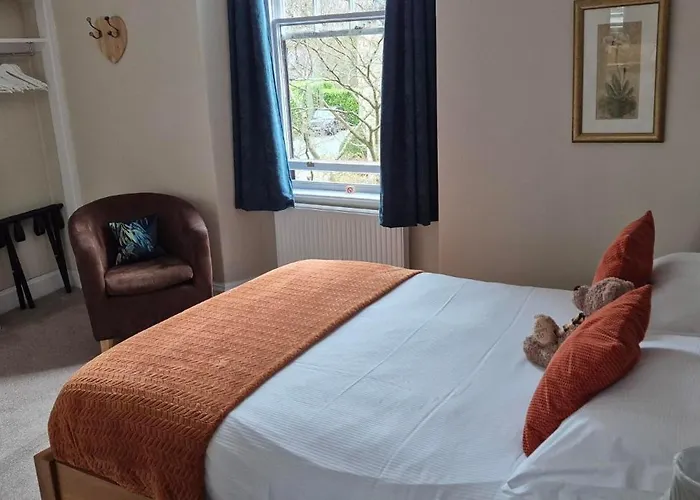 Denehurst Guest House
